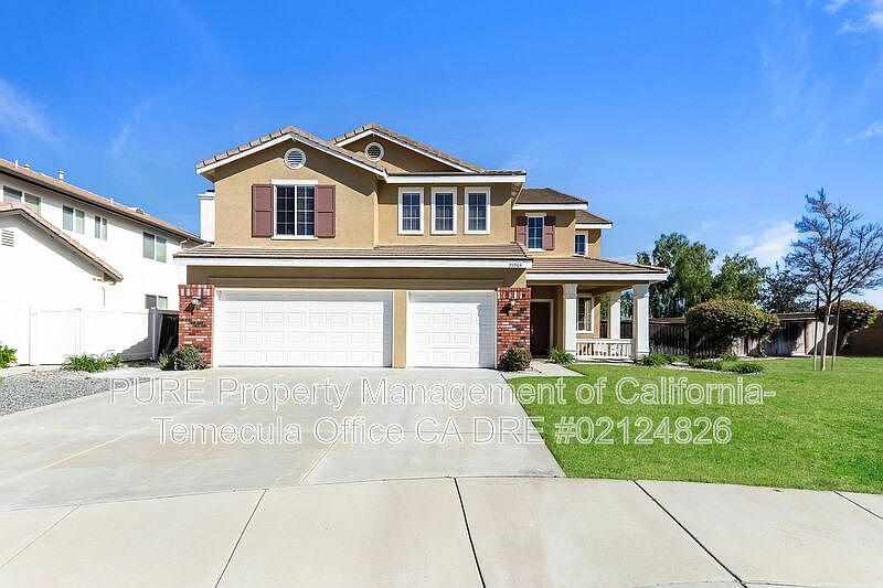1st image of 35964 Camelot Cir