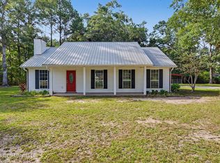 107 Percy Parker Rd, Lucedale, MS 39452