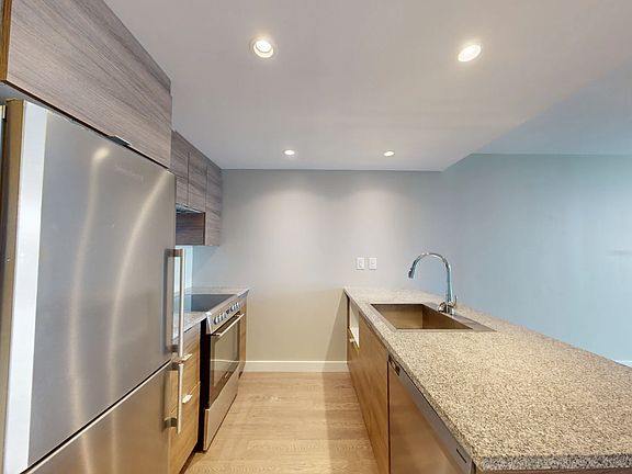 5th image of 488 SW Marine Dr #8e4f1f532