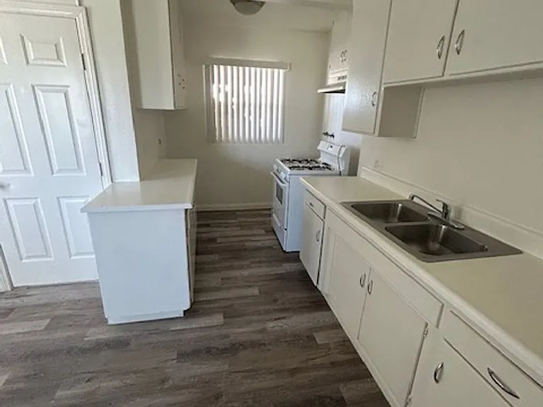 The Ridge I Apartments — Photo 12