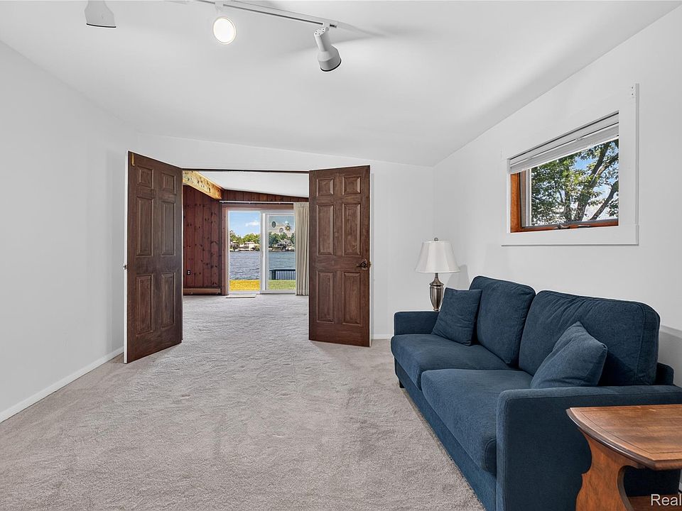 91 Crescent Ave, photo 14