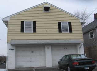 23 Laura St, Norwalk, CT 06854