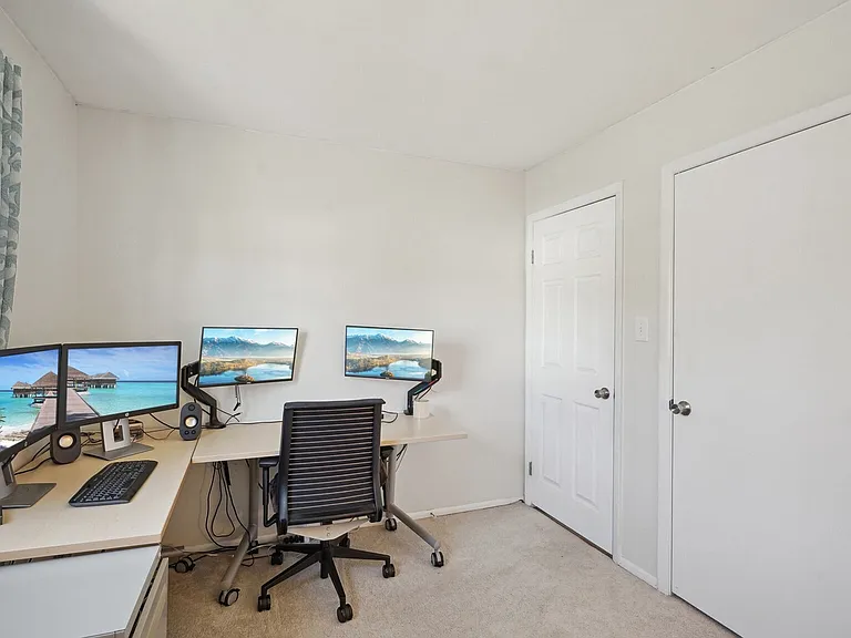 13908 Mattapony Dr — Photo 17