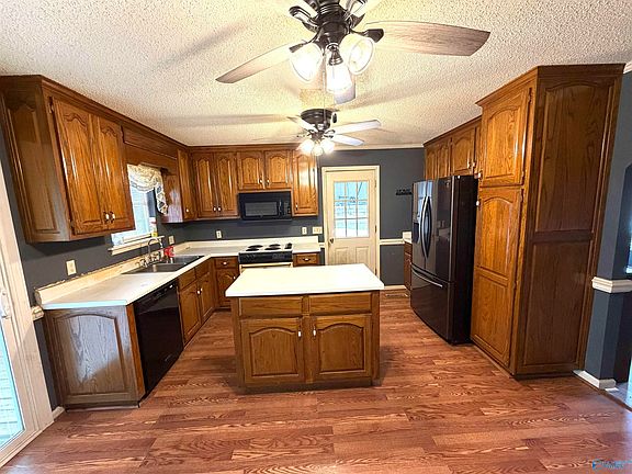 3rd image of 38 County Road 1982