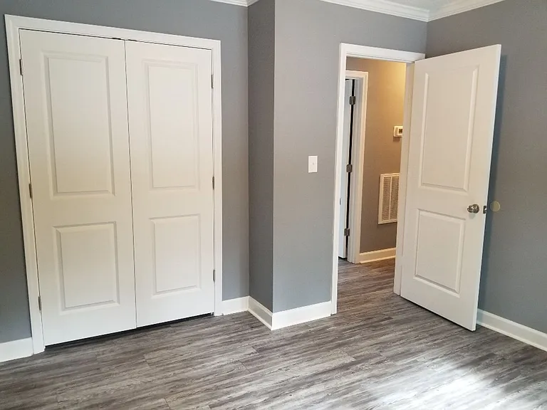 2100 Peachtree St — Photo 12