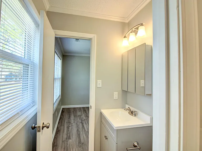 329 McCotter Blvd — Photo 17