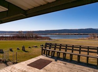 9092 Crescent Bar Rd NW, Quincy, WA 98848