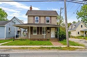 1st image of 114 W Cecil Ave