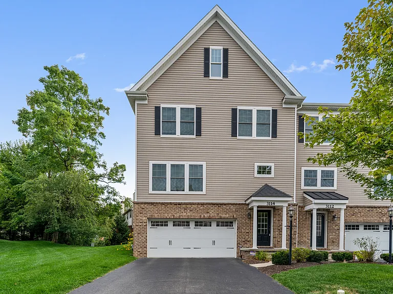 3114 Raintree Dr — Photo 1