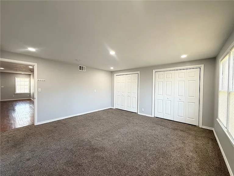 1722 Trenton Dr — Photo 7