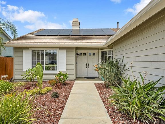 3rd image of 5521 Daybreak Ct