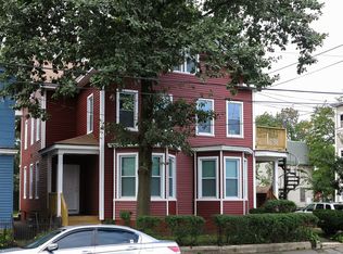 129 Rennell St, Bridgeport, CT 06604