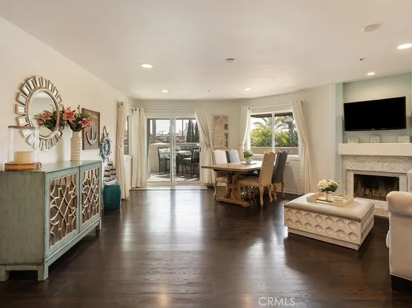 400 Lake St Unit 105, Huntington Beach, CA 92648