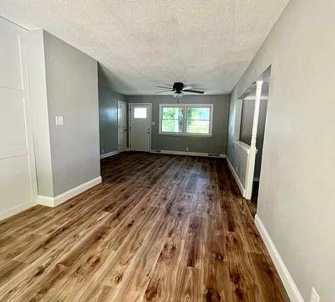 4th image of 5139 County Road 620