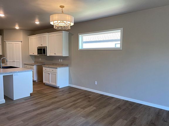 4th image of 1288 Brayden Ln