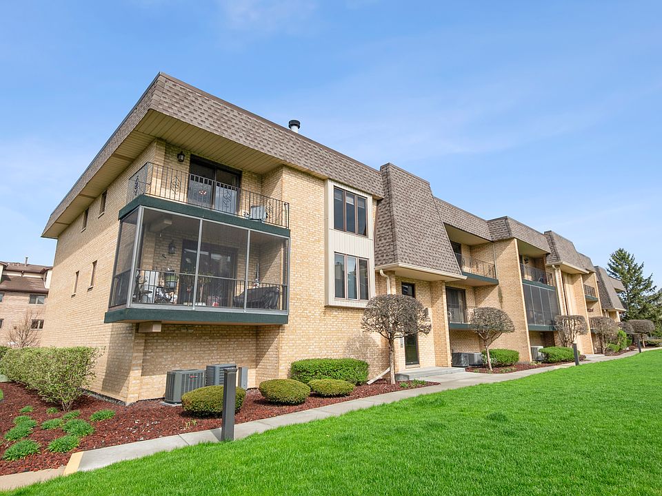 1st image of 15705 Old Orchard Ct Unit 2S