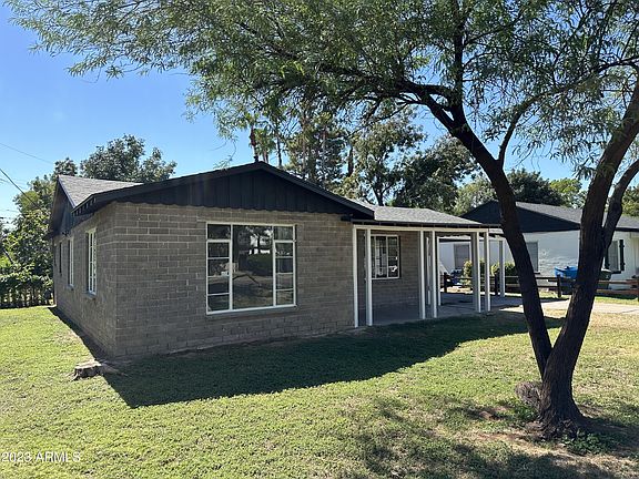 4th image of 1321 E HIGHLAND Avenue