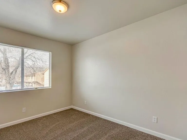 101 Arletta Street — Photo 9