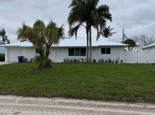 7855 SE Hilltop Ter, Hobe Sound, FL 33455