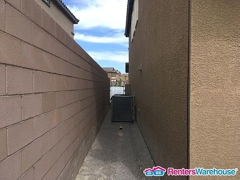 2nd image of 8933 Drummer Bay Ave