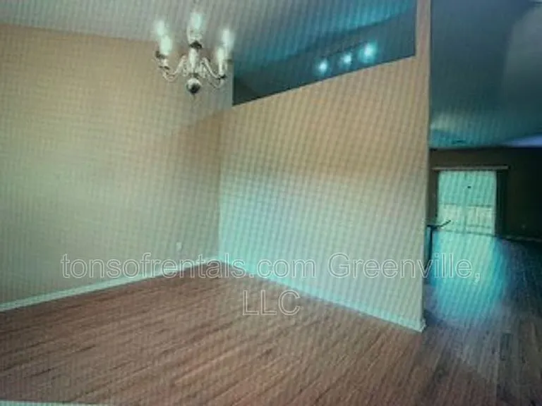 19 Tack Ln — Photo 4