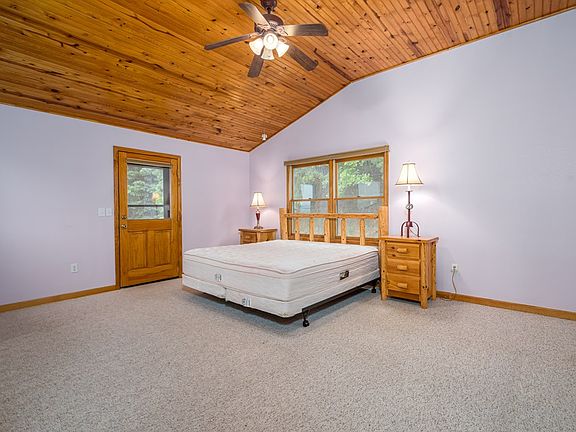 15th image of this home