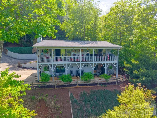 531 Reserve Rd, Franklin, NC 28734