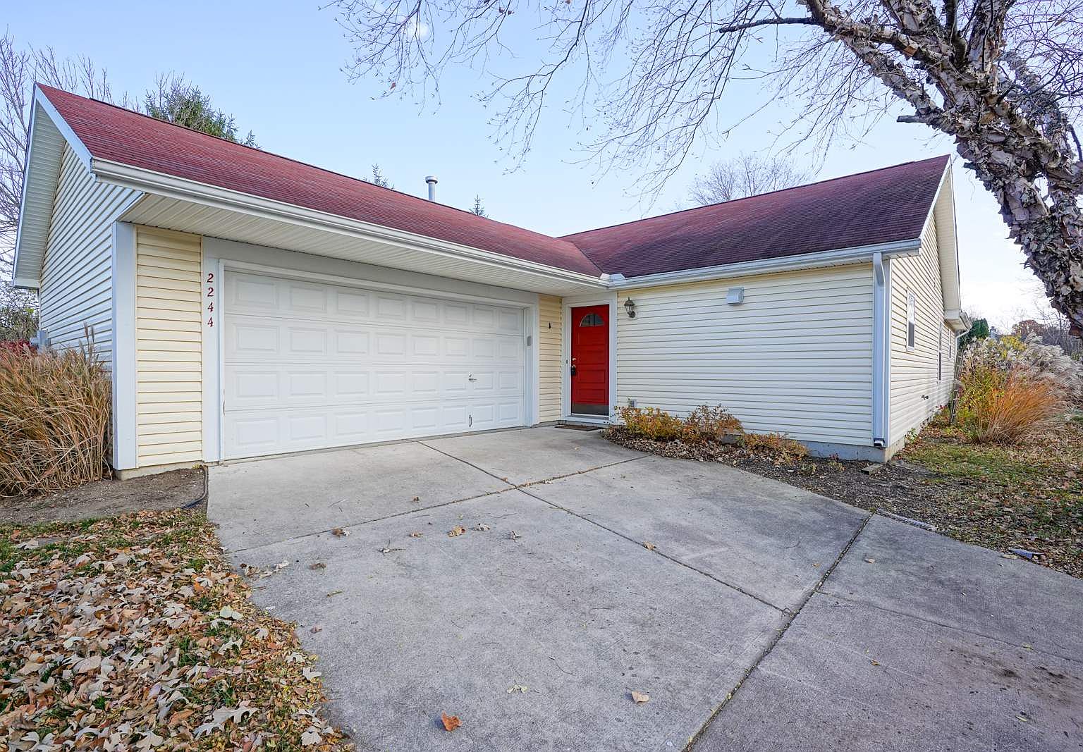 2244 Sandpiper Ct S West Lafayette In 47906 Mls 202045200 Zillow