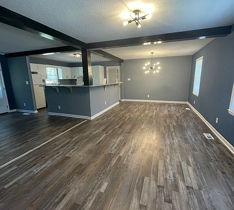 4th image of 5650 McDougal Dr