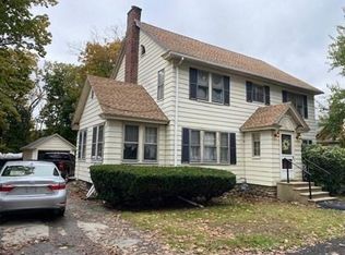16 Bishop Ave, Worcester, MA 01603
