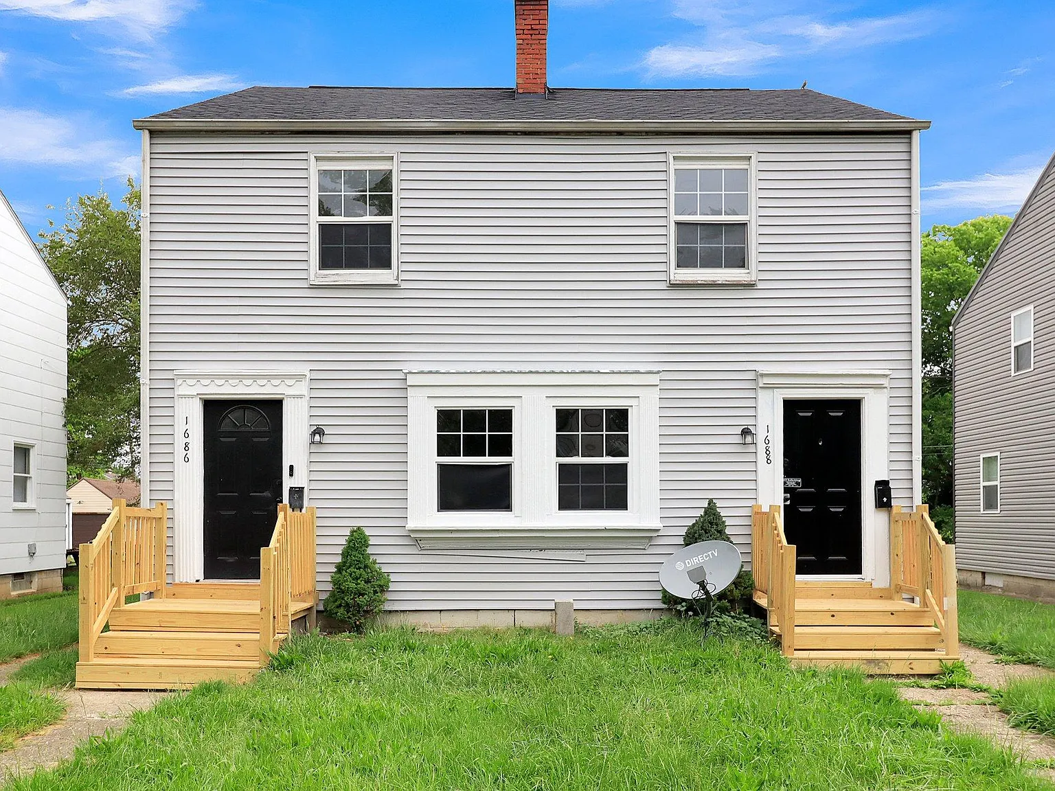 2 bed, 820 sqft, $1,150 — Photo 1