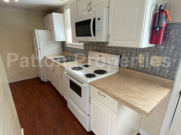 4th image of 2102 Ervin St