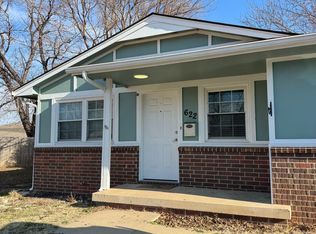 622 N Pamela Cir, Wichita, KS 67212