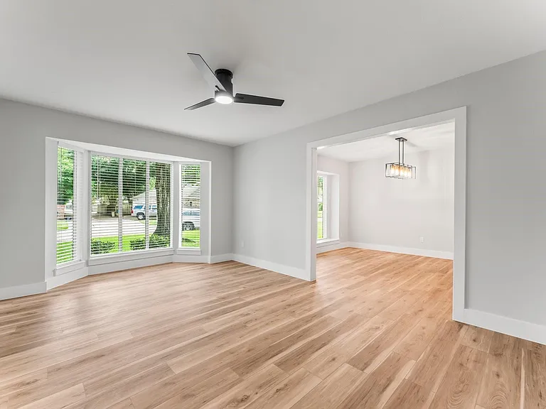 20534 Laverton Dr — Photo 10
