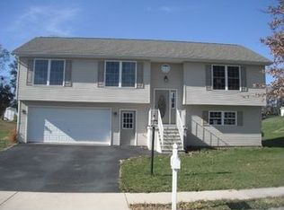110 Alder Ct, Manchester, PA 17345