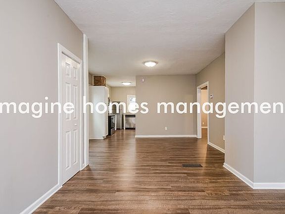 4th image of 1601 Orchard Grove Ave
