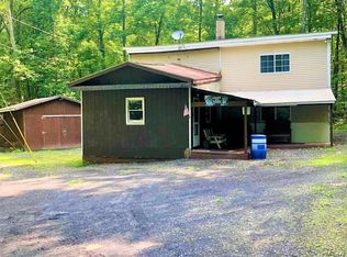 132 Camp Rd, Middle Smithfield, PA 18302