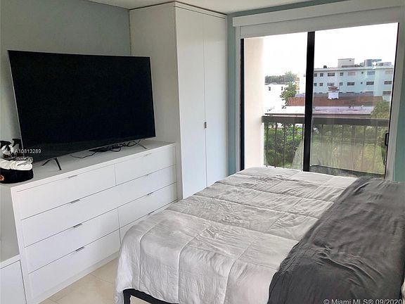 5th image of 8100 Byron Ave APT 508