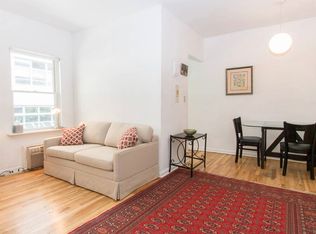 348 W 15th St #3F, New York, NY 10011
