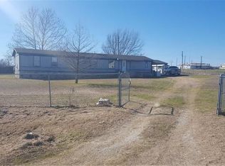 8875 Mid Haven Cir, Granbury, TX 76048