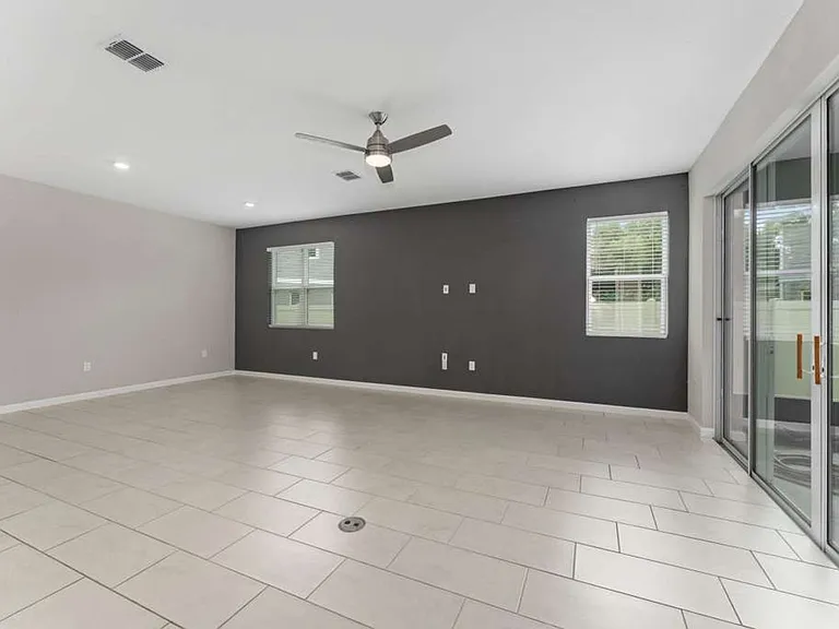 1434 Maddie Berry Ln — Photo 14
