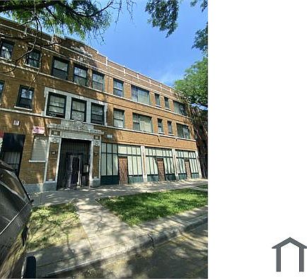 1st image of 7852 S Ellis Ave #313