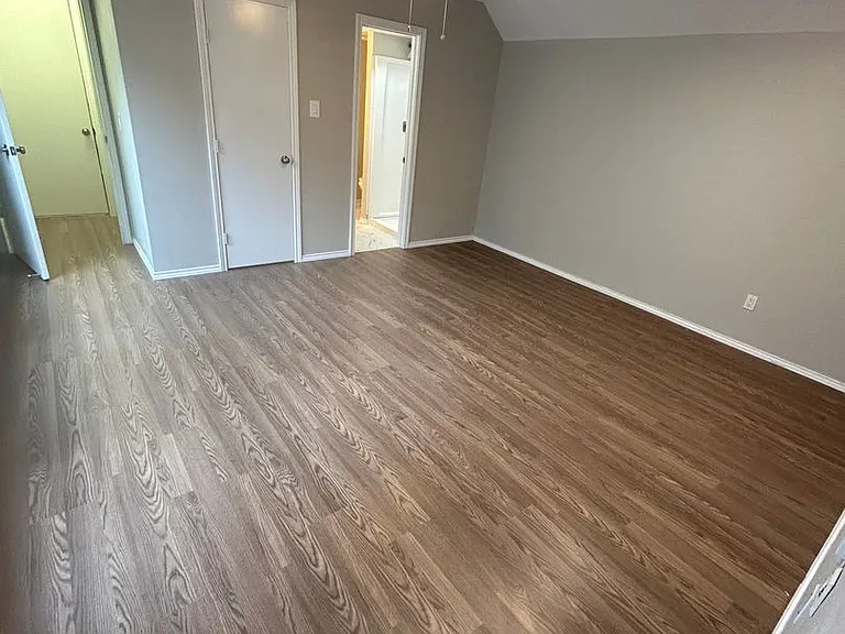 3425 Courtyard Cir — Photo 22