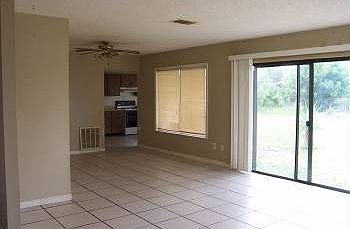 5th image of 254 SE Kaspar Dr