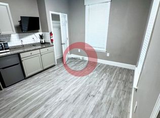 112 N 10th St ROOM 2B, Reading, PA 19601