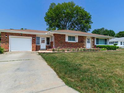 305 W Washington St, Tremont, IL, 61568