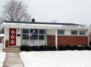 6848 Beckwith Rd, Morton Grove, IL 60053