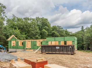 4 New West Townsend Rd, Lunenburg, MA 01462