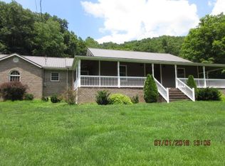 2066 Fallsburg Rd, Louisa, KY 41230