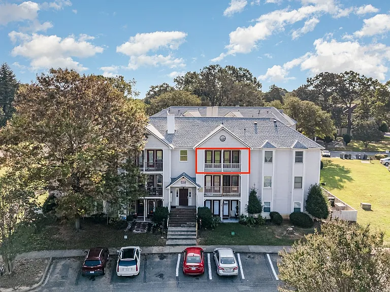 6165 Meadow Rose Ln — Photo 2